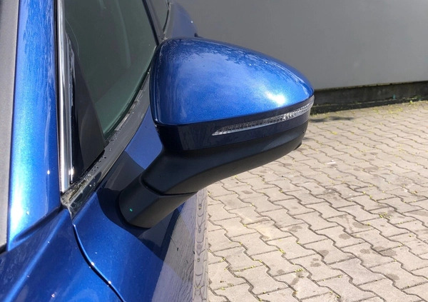 Volkswagen Passat cena 191070 przebieg: 8, rok produkcji 2024 z Olsztyn małe 277
